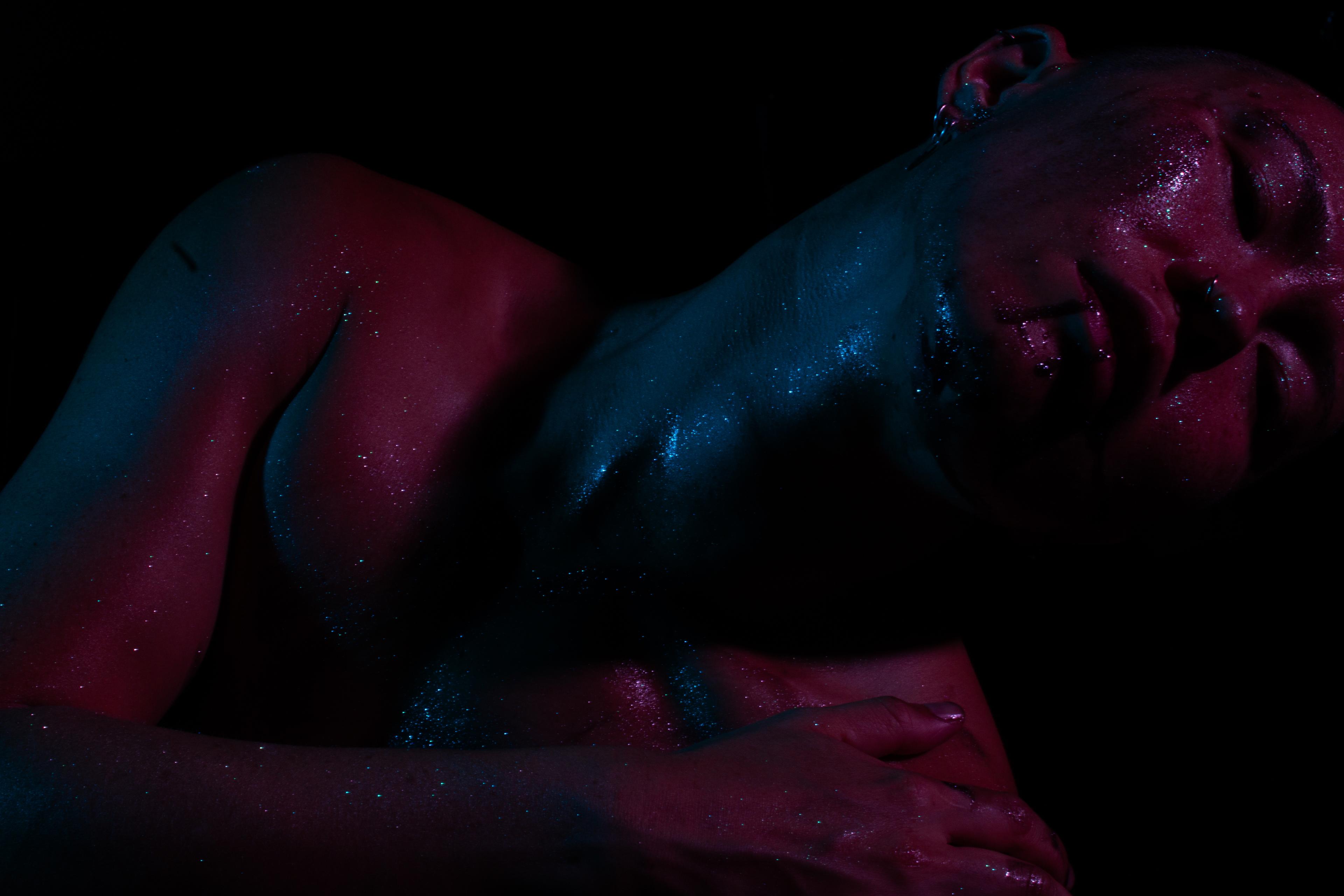 A performance still from formaldehyde