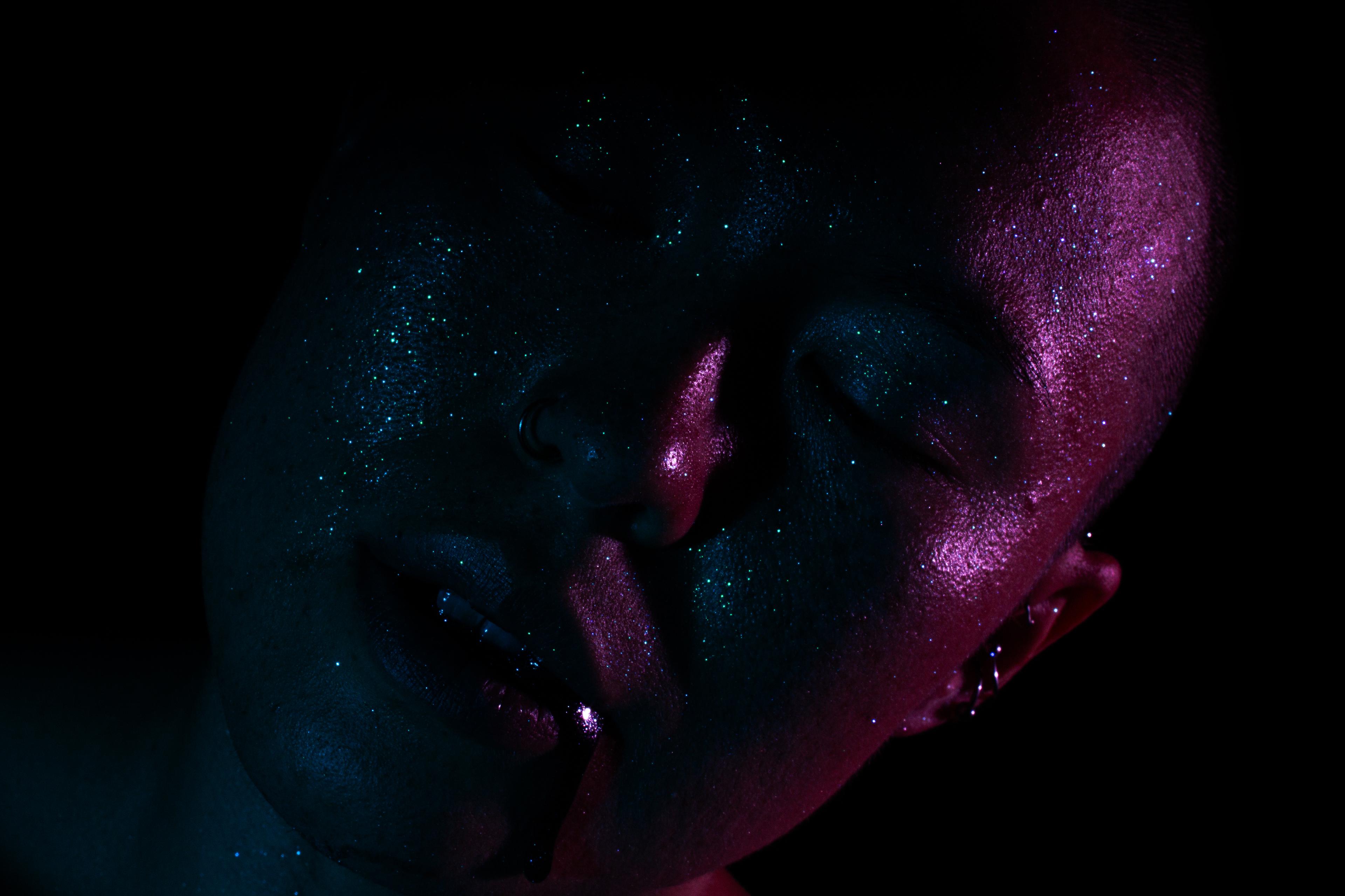A performance still from formaldehyde